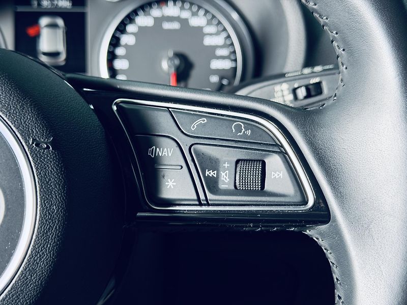 Audi A3 (2019) SPORTBACK*110kw*35TDI* - fotka 19 z 33