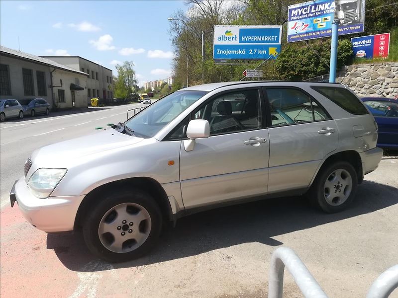 Lexus RX 300 3,0 EXECUTIVE - fotka 6 z 19