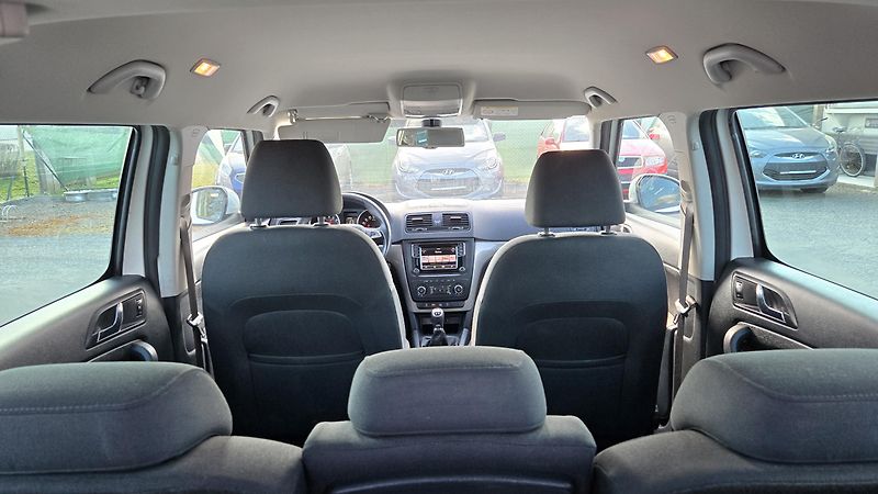 Škoda Yeti 2.0TDI ELEGANCE 4x4*ZADÁNO* - fotka 14 z 41