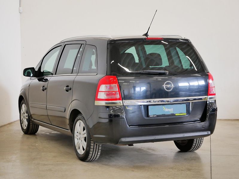 Opel Zafira - fotka 7 z 27