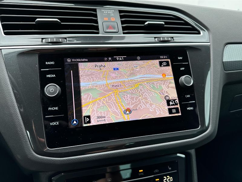 Volkswagen Tiguan 2,0 TDI 110 kW Business Premiu - fotka 20 z 22