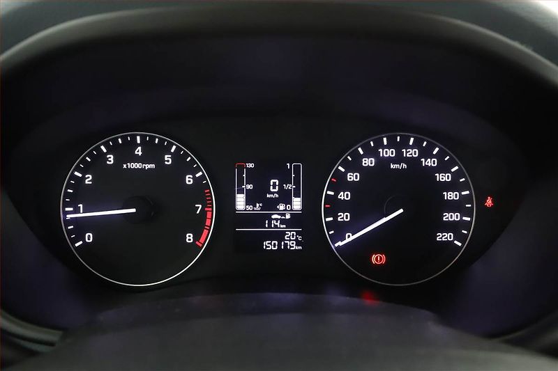 Hyundai i20 (2017) 1.2 - fotka 8 z 12