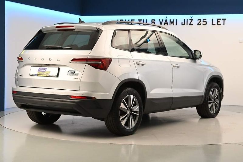 Škoda Karoq (2024) 2.0 4x4 DSG LED TOUR Virtual K - fotka 5 z 33
