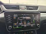 Škoda Superb 2.0 TDI/110kW Style DSG - náhled 23