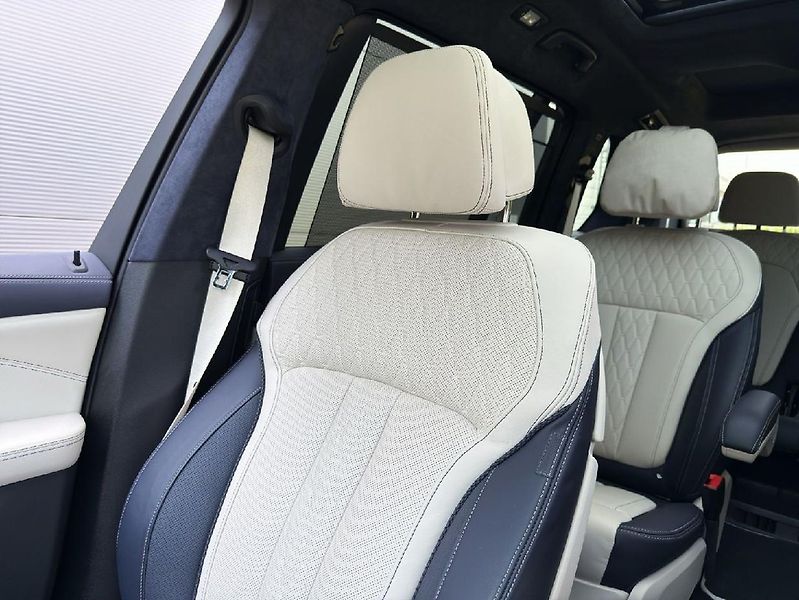BMW X7 (2022) 4.0d*X-DRIVE*M-PAKET*TOP-VÝB!! - fotka 13 z 18