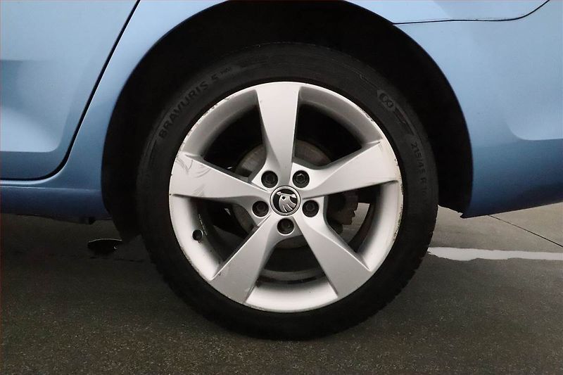 Škoda Rapid (2013) 1.2 TSI, Tempomat - fotka 14 z 14