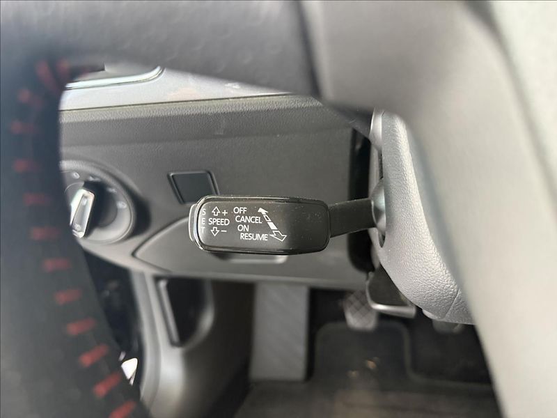 Seat Leon 1,4   FR,TSI103kW,ŘEMEN,SERVIS - fotka 14 z 24