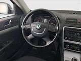 Škoda Octavia (2012) 1.6 TDI, Serv.kniha, po STK - náhled 7