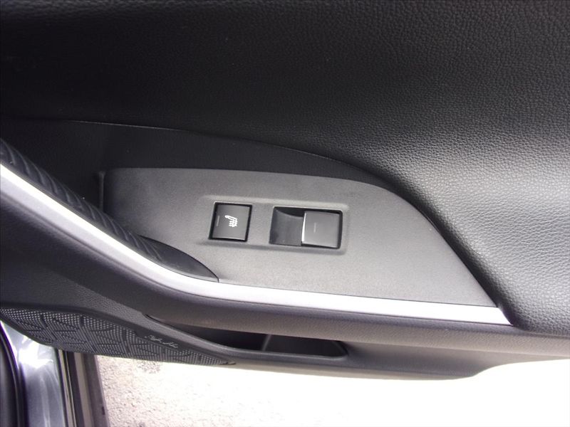 Toyota RAV4 2,5 PHEV 4WD Executive odp.DPH - fotka 14 z 33
