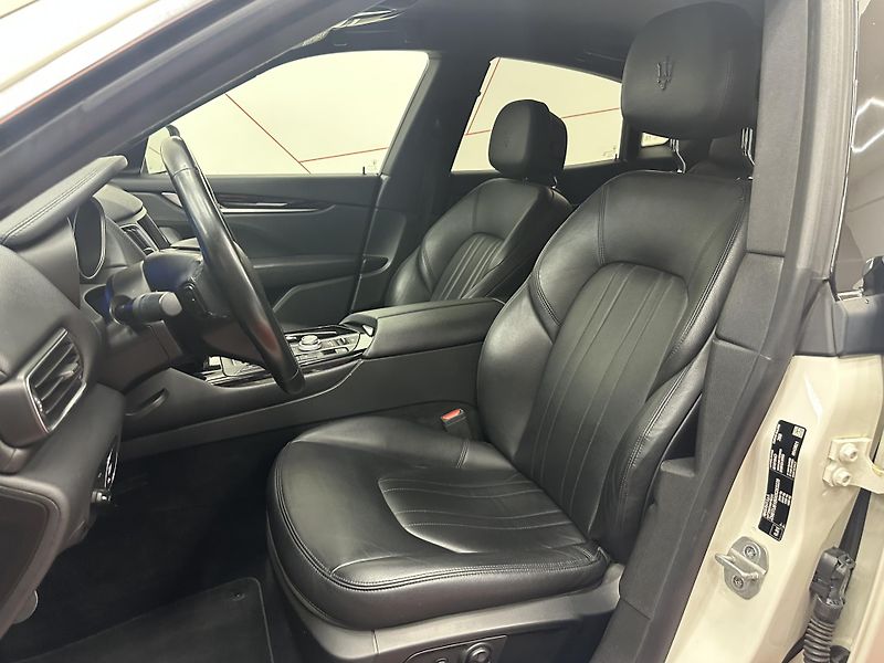 Maserati Levante (2019) Q4 Diesel*Bezklíč*CZ*TOP - fotka 7 z 17