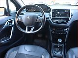 Peugeot 2008 (2019) 1.2 PureTech, Automat, Navi - náhled 7