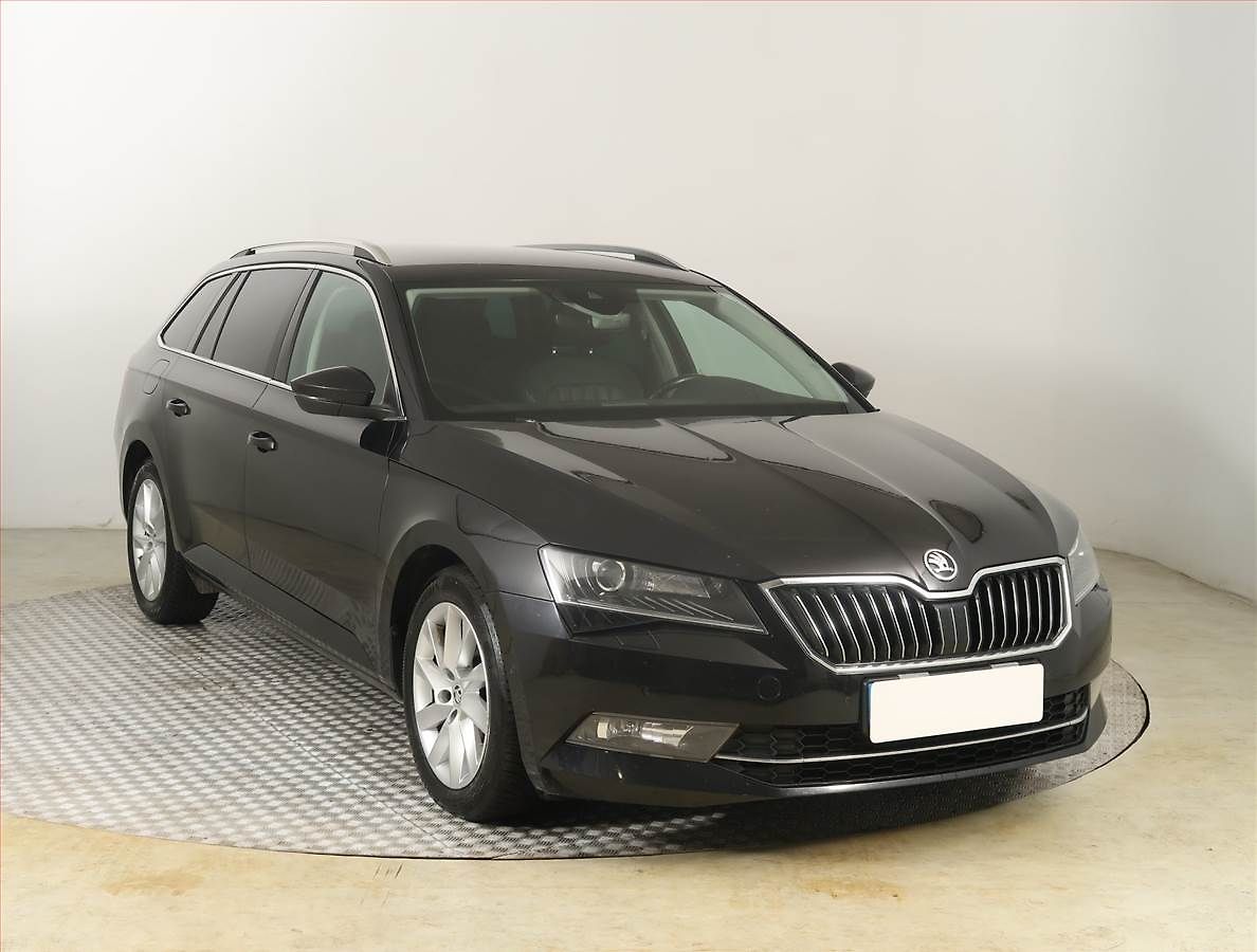 Škoda Superb 2.0 TDI, Automat, Kůže, Navi