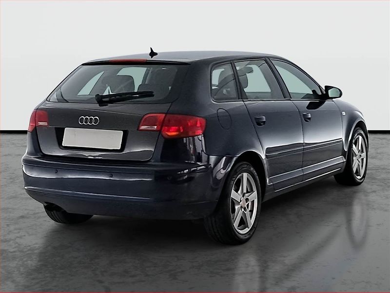 Audi A3 (2006) 2.0 TDI, Automat, nová STK - fotka 5 z 15