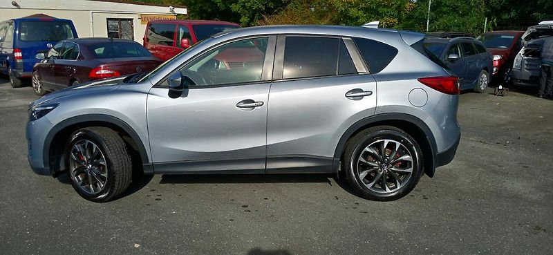 Mazda CX-5 2.5 141 kw 4x4 max. výbava - fotka 2 z 37