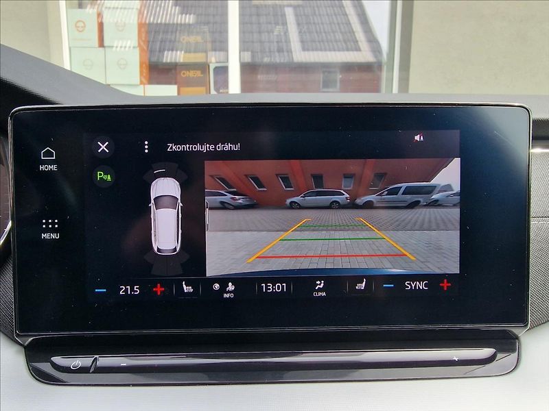 Škoda Octavia 2.0 TDI Style Combi,ČR,1.Maj. - fotka 27 z 48