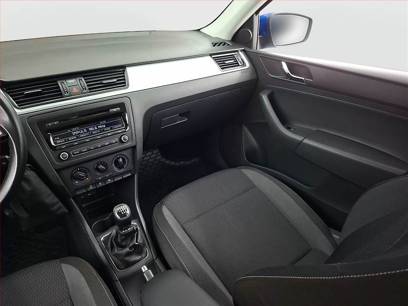 Škoda Rapid (2013) Spaceback 1.2 TSI - fotka 8 z 16