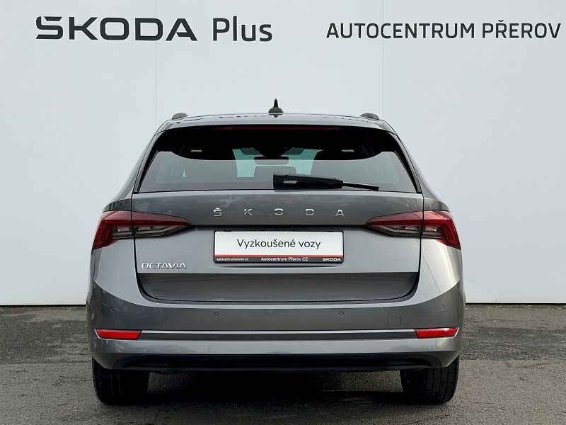 Škoda Octavia (2023) Combi 2.0 TDI 110kW DSG Tour - fotka 31 z 35