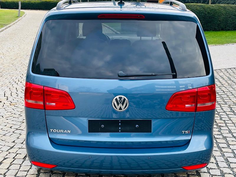 Volkswagen Touran 1.4TSI VÝHŘEV SENZORY SERVISKA - fotka 15 z 45