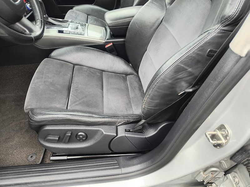 Audi A6 (2008) 3.0 TDI Q AT/NAVI/VZDUCH/KŮŽE - fotka 27 z 52