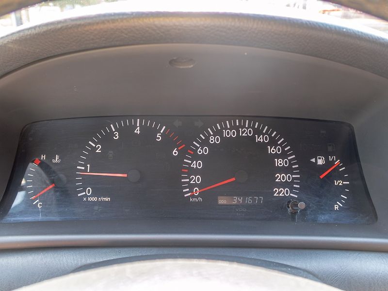 Toyota Corolla (2003) 2.0D 81KW – PO SERVISU - fotka 16 z 37