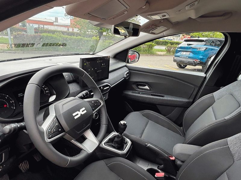Dacia Sandero (2026) Expression ECO-G 120 - fotka 11 z 14