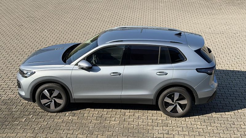 Volkswagen Tiguan (2025) People 1,5 eTSI 110kW - fotka 2 z 16