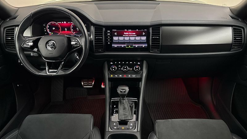 Škoda Kodiaq 2.0 TDI DSG 4x4 Sportline Excl - fotka 8 z 35