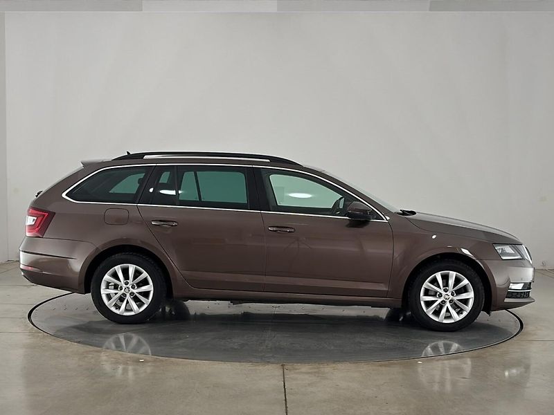 Škoda Octavia Style - fotka 16 z 27