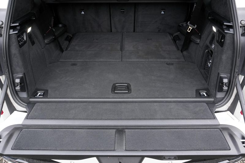 BMW X7 40d xDrive, Masáže, Skylounge - fotka 42 z 47
