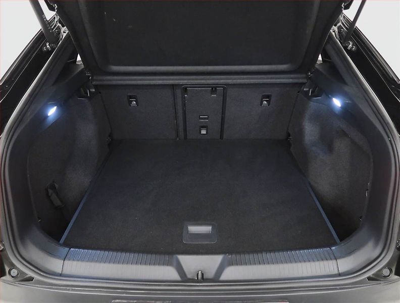 Volkswagen ID.5 (2022) GTX (82 kWh), SoH 90%, GTX - fotka 14 z 28