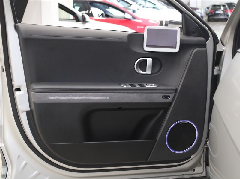 Hyundai Ioniq 5 0,1 77kWh Style Premium TAŽNÉ - fotka 17 z 29