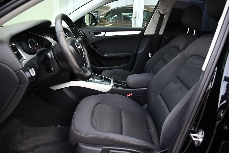 Audi A4 1.8TFSi 118kW AT - fotka 13 z 34