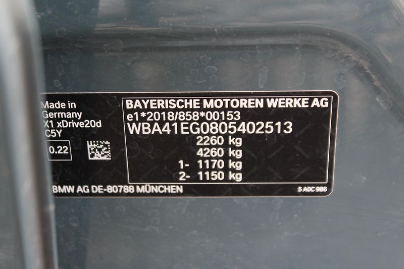 BMW X1 xDrive20d - fotka 25 z 25