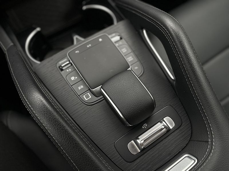 Mercedes-Benz GLE 450d 4Matic Style Edition - fotka 38 z 38