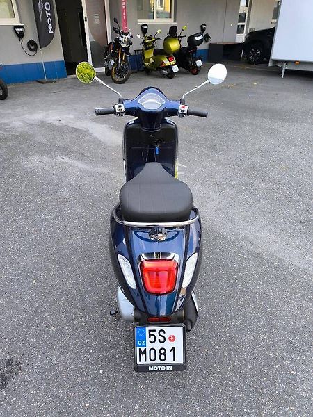 Vespa Primavera 125 3V ABS (2025) E5+ Energico Blu - fotka 7 z 11