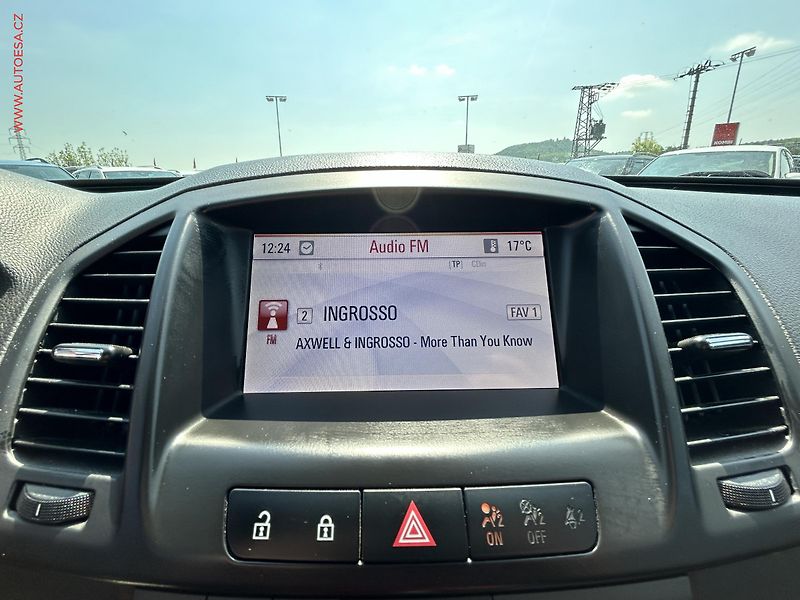 Opel Insignia (2013) 2.0CDTi, AT, bixen, kůže - fotka 16 z 16