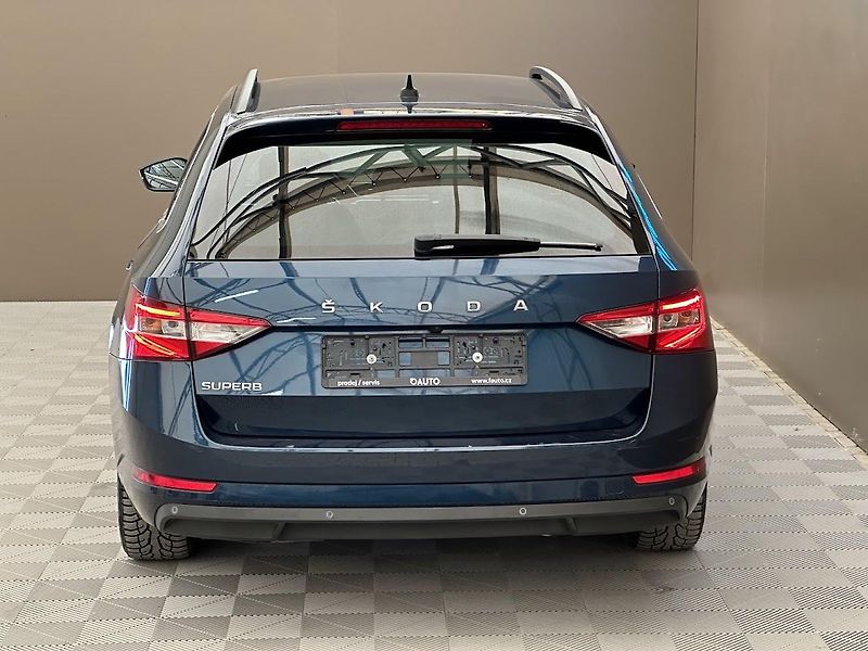 Škoda Superb (2020) SW 1.6 TDi Ambition DSG 88 kW  - fotka 6 z 27