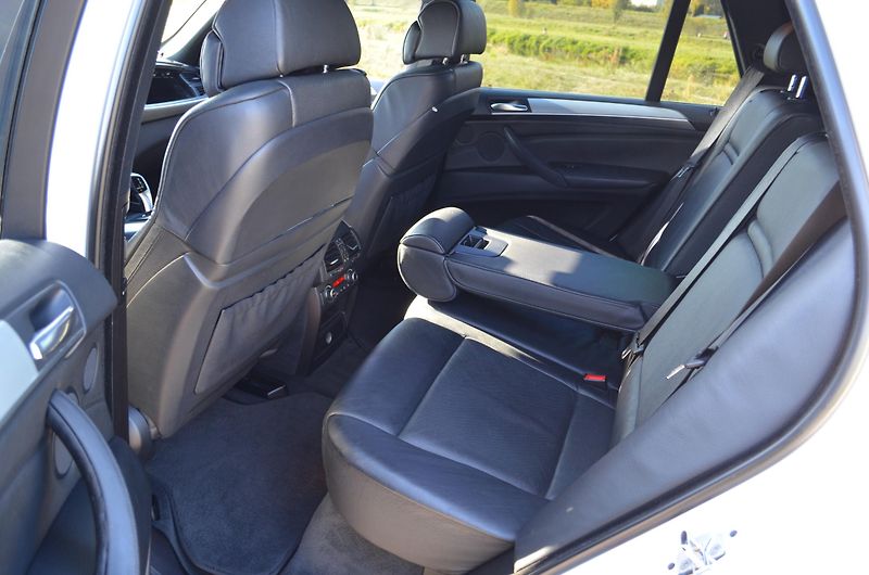 BMW X5 (2007) 3,0 D (M57) 173kW, 4x4, M pack - fotka 30 z 46