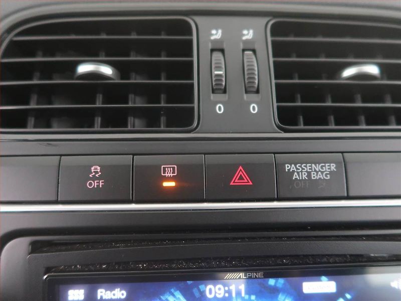 Volkswagen Polo (2010) 1.2 12V, Serv.kniha - fotka 15 z 16