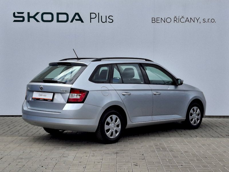 Škoda Fabia (2018) Combi Active Plus 1,0TSi 70kW - fotka 2 z 29