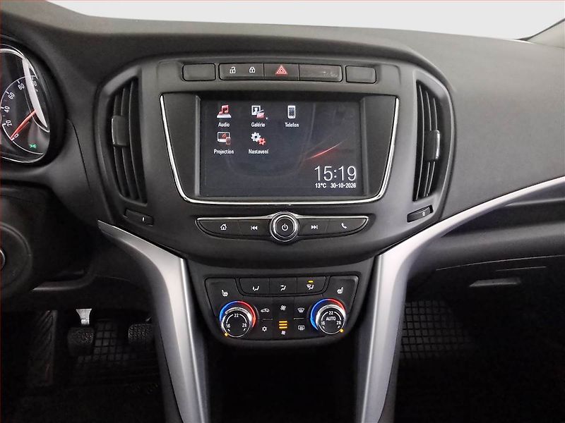 Opel Zafira (2019) 1.6 Turbo, 7 míst, ČR,1.maj - fotka 13 z 16