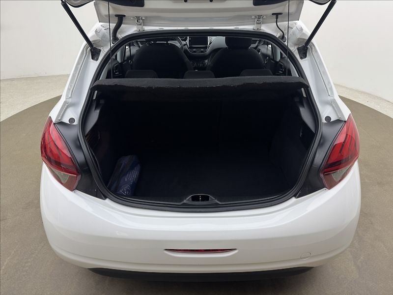 Peugeot 208 1,6 HDi DPH KLIMATIZACE LED ČR - fotka 29 z 29