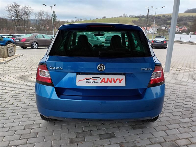 Škoda Fabia 1,2 TSI,STYLE,SERVISKA,PANO - fotka 6 z 43