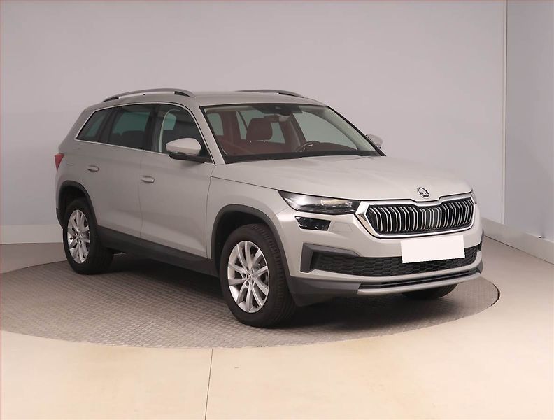 Škoda Kodiaq (2023) Style Plus 2.0 TDI - fotka 1 z 21