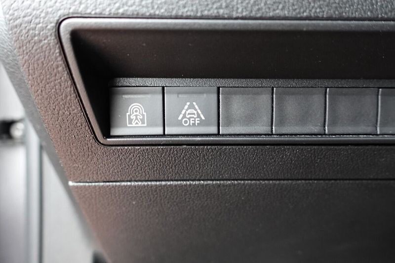 Toyota ProAce City Verso 1.5 D4-D 130 - 6 MT Long 5D Fa - fotka 20 z 32