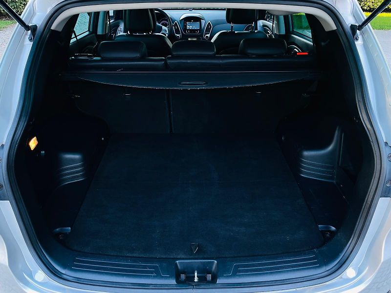 Hyundai ix35 2.0i MANUÁL VÝHŘEV SERVISKA - fotka 20 z 45
