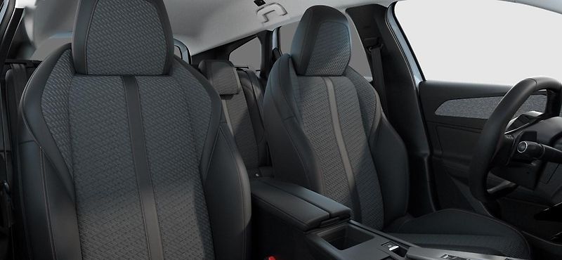 Peugeot 308 (2025) SW ALLURE Hybrid 145 e-DCS6 - fotka 5 z 9