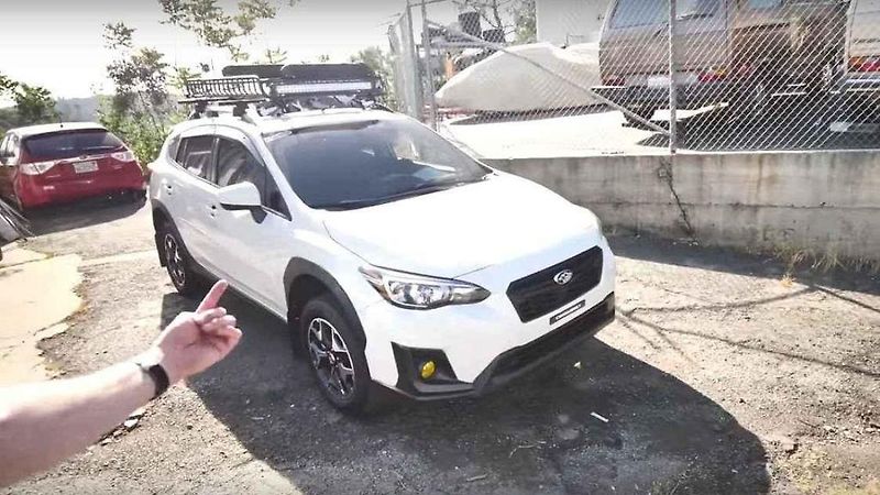 Subaru CrossTrek na nových terénních kolech.
