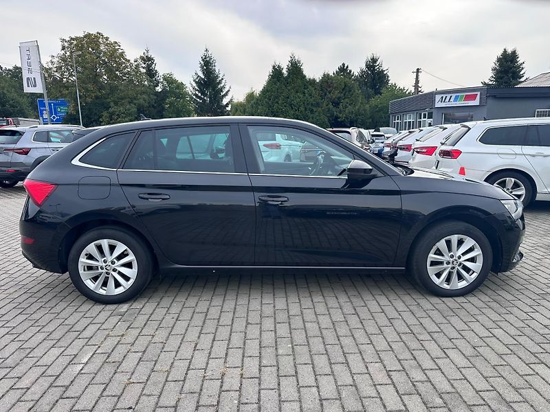 Škoda Scala 1.5 TSI 110kW Style - fotka 3 z 16
