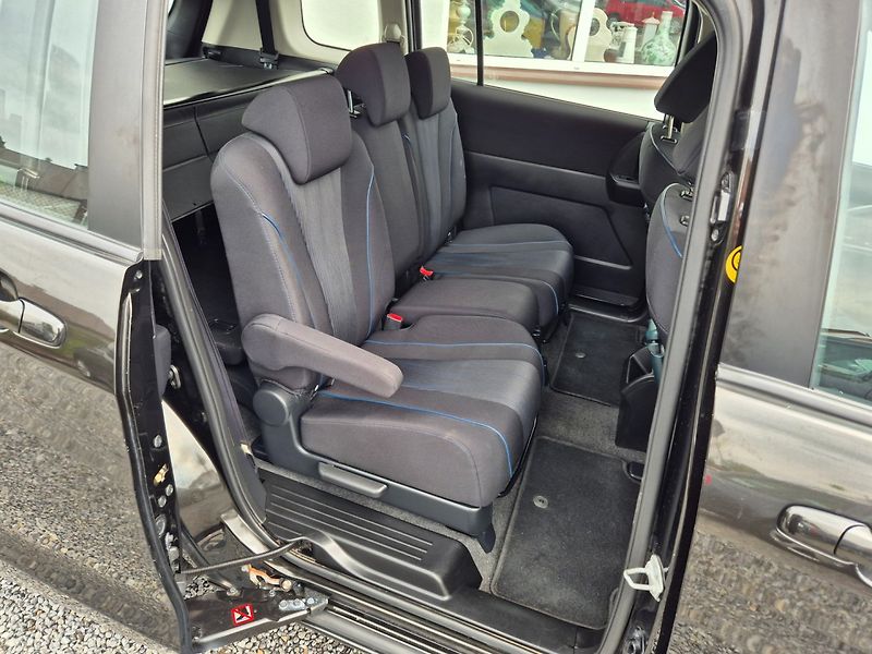 Mazda 5 (2011) 1.8 i 7míst TOP STAV - fotka 13 z 33